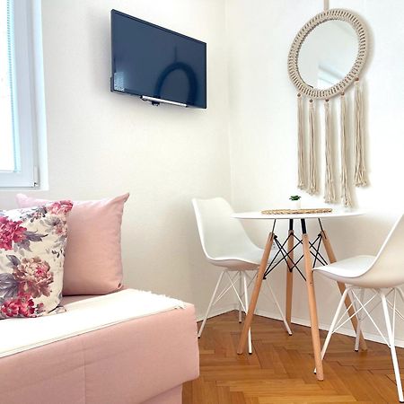Makedonka Apartments โอครีด ภายนอก รูปภาพ