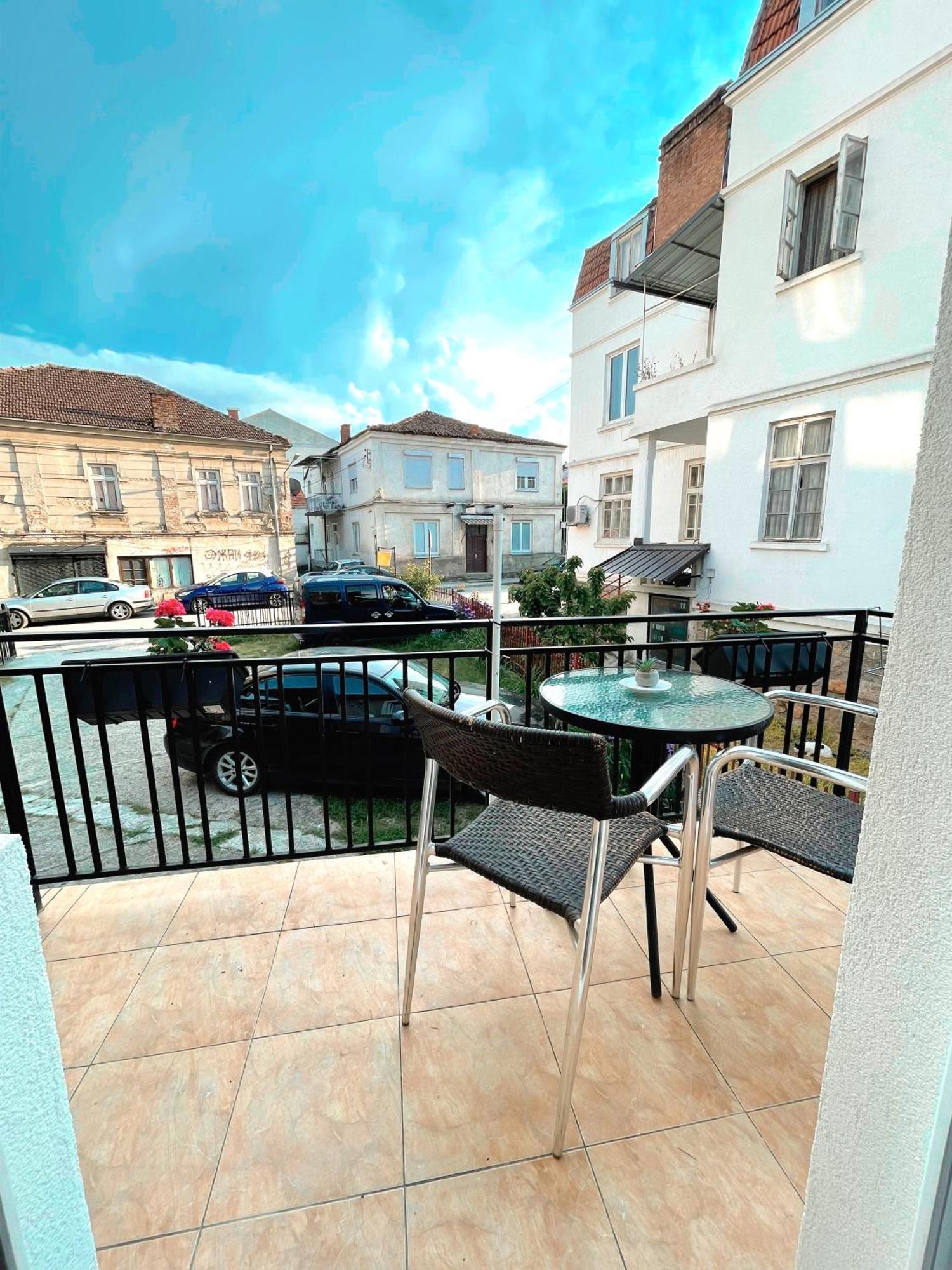 Makedonka Apartments โอครีด ภายนอก รูปภาพ